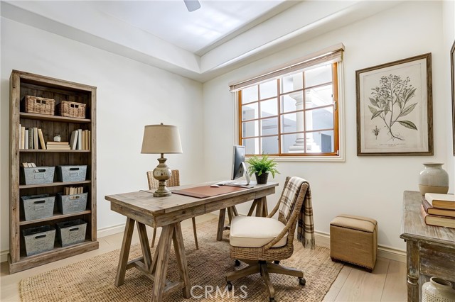 Detail Gallery Image 14 of 26 For 333 N Hill Ave #203,  Pasadena,  CA 91106 - 2 Beds | 2 Baths