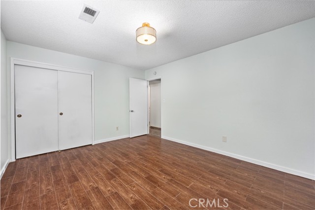 Detail Gallery Image 36 of 43 For 813 Orangewood, Bakersfield,  CA 93306 - 3 Beds | 2 Baths