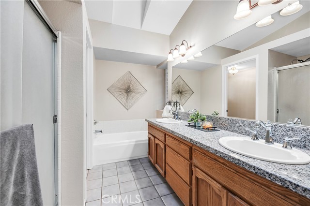 Detail Gallery Image 17 of 42 For 33101 Sangston Dr, Lake Elsinore,  CA 92530 - 4 Beds | 2 Baths