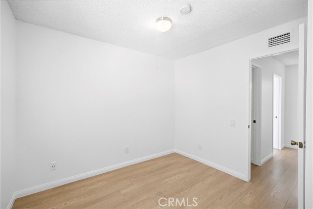 Detail Gallery Image 22 of 62 For 20120 Runnymede St #17,  Winnetka,  CA 91306 - 3 Beds | 2/1 Baths