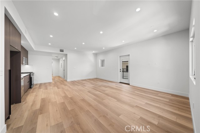 150 S Oak Knoll Avenue, Pasadena CA: https://media.crmls.org/medias/427694f9-469d-4238-988f-5f80fc351552.jpg