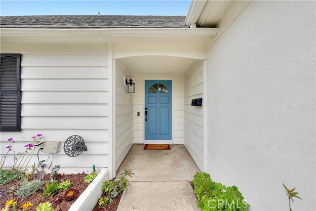 417 Susana Avenue, Redondo Beach, California 90277, 3 Bedrooms Bedrooms, ,2 BathroomsBathrooms,Residential,Sold,Susana,SB24100147