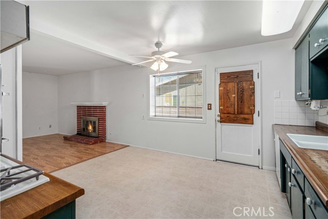 Detail Gallery Image 8 of 25 For 43729 Heaton, Lancaster,  CA 93534 - 3 Beds | 2 Baths