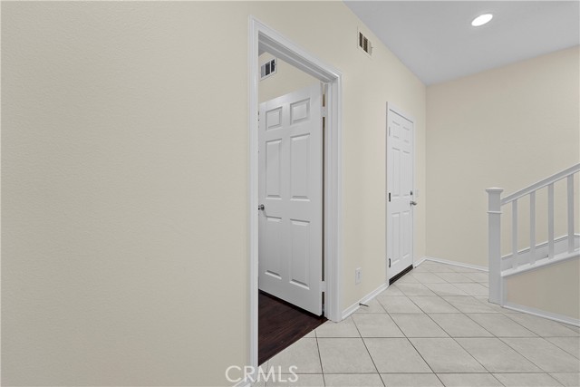 38 Stepping Stone, Irvine CA: https://media.crmls.org/medias/4277129f-e31e-47c2-94e7-b71e7c78c7ee.jpg