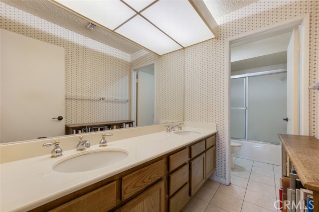 Detail Gallery Image 31 of 39 For 18200 Andrea Cir #6,  Northridge,  CA 91325 - 3 Beds | 2/1 Baths