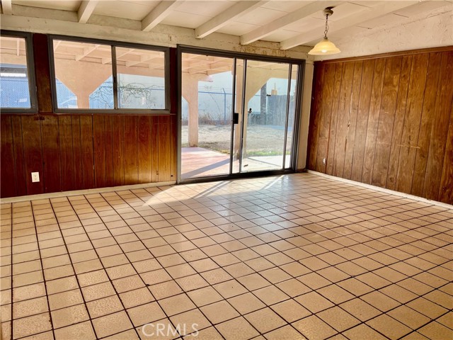 Image 6 of 14 For 17432 Salais Street