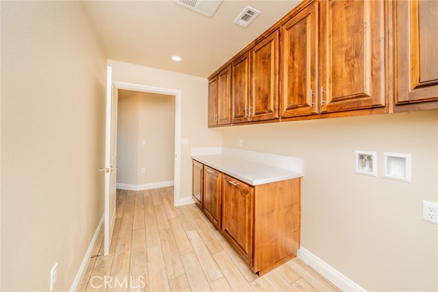 Detail Gallery Image 29 of 44 For 1275 Hollister, Pinon Hills,  CA 92372 - 4 Beds | 2 Baths