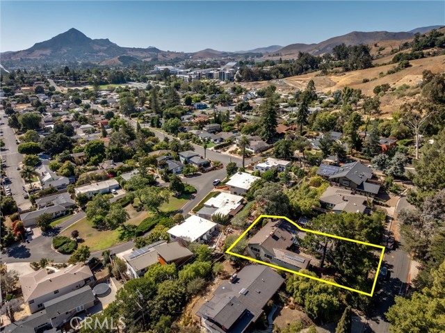 Detail Gallery Image 3 of 38 For 335 San Miguel Ave, San Luis Obispo,  CA 93405 - 4 Beds | 3 Baths