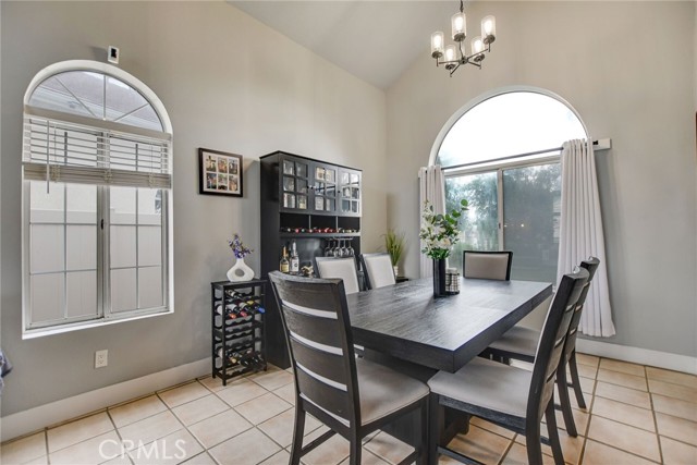 Detail Gallery Image 6 of 35 For 28237 Kane Ct, Highland,  CA 92346 - 4 Beds | 3 Baths