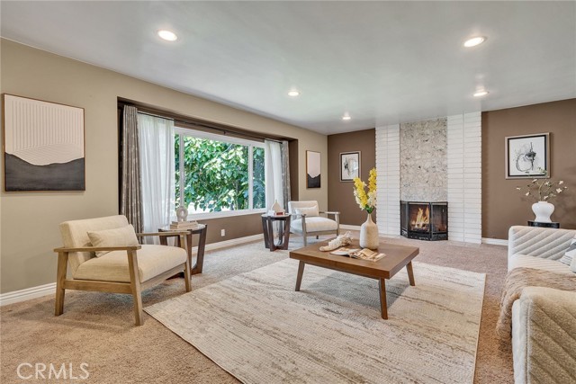 651 N Sunnyslope Avenue, Pasadena CA: https://media.crmls.org/medias/427a5b7e-3f9f-4e3f-8a90-a42f7d4346e2.jpg