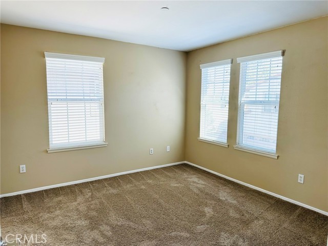 Detail Gallery Image 20 of 41 For 26035 Newport Ave, Loma Linda,  CA 92354 - 4 Beds | 3/1 Baths