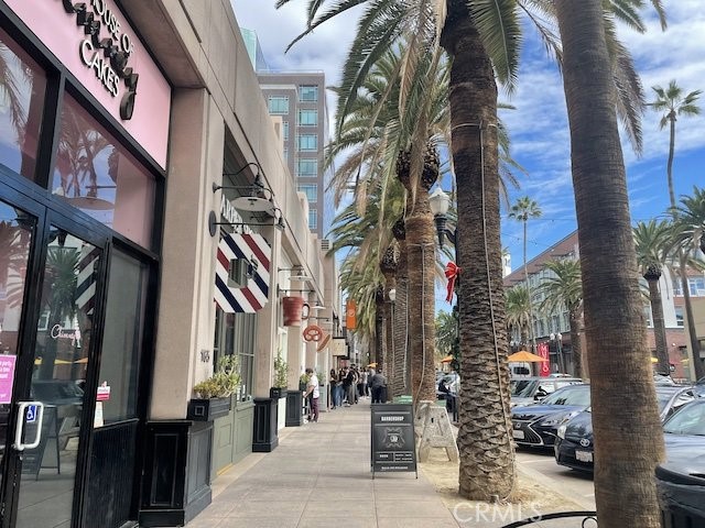 522 S Helena Street, Anaheim CA: https://media.crmls.org/medias/427c578e-044e-472a-956d-c9ec59716c4d.jpg