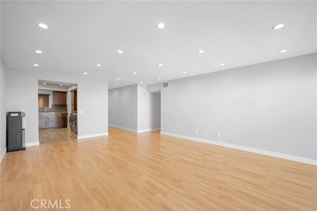 Detail Gallery Image 7 of 29 For 1236 N Columbus Ave #12,  Glendale,  CA 91202 - 2 Beds | 2 Baths