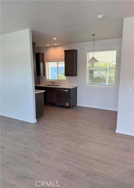 3319 Avalon Street, Jurupa Valley CA: https://media.crmls.org/medias/427cce8f-af9f-4b30-9f88-201c36066263.jpg