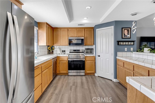 Detail Gallery Image 20 of 59 For 1237 Mono, Pinon Hills,  CA 92372 - 3 Beds | 2 Baths