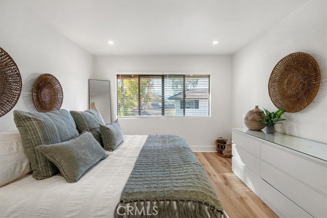 1196 Landsburn Circle, Westlake Village CA: https://media.crmls.org/medias/427d50f3-68aa-49e2-b174-c320e4986962.jpg