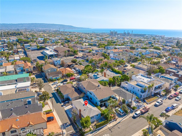 1266 7th Place, Hermosa Beach, California 90254, 3 Bedrooms Bedrooms, ,1 BathroomBathrooms,Residential,Sold,7th,SB24177899