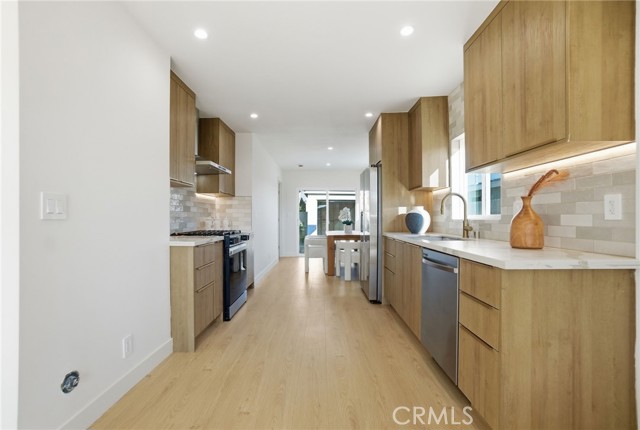 Detail Gallery Image 6 of 20 For 14806 Firmona, Lawndale,  CA 90260 - 3 Beds | 2 Baths