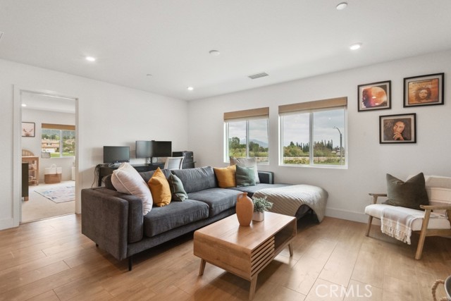 3557 W Seco Drive, San Bernardino CA: https://media.crmls.org/medias/427dab5e-8371-4ad1-aaa8-064fd314129f.jpg