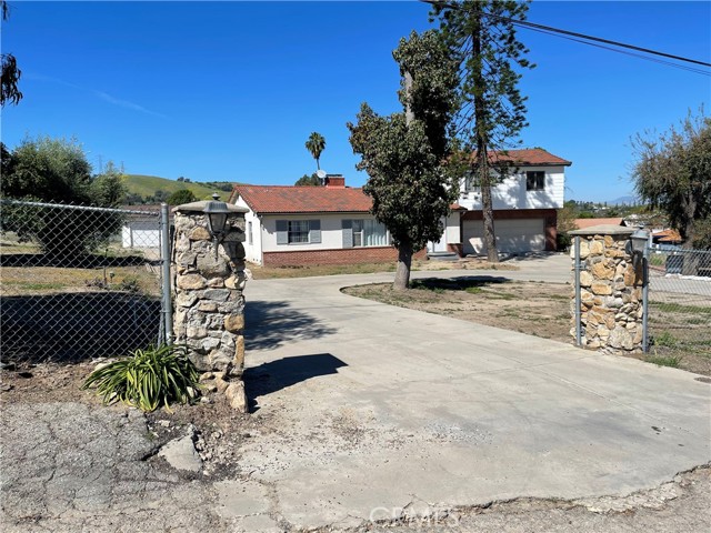 Detail Gallery Image 4 of 17 For 2751 Batson, Rowland Heights,  CA 91748 - 4 Beds | 3 Baths