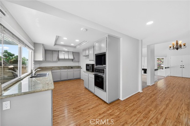 Detail Gallery Image 31 of 38 For 1836 Fairford Dr, Fullerton,  CA 92833 - 4 Beds | 2/1 Baths