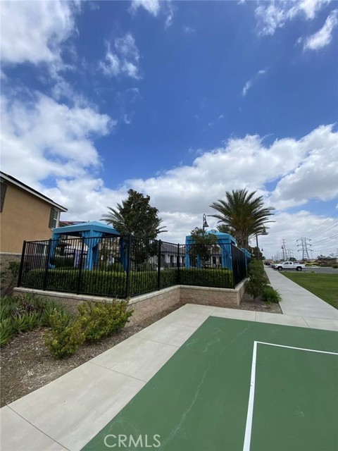 5901 Oatfield Avenue, Eastvale CA: https://media.crmls.org/medias/427ebc8f-6257-4130-bb32-b8cbbba0d63d.jpg