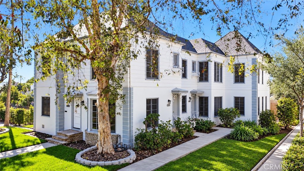 Quadruplex at 1239 Orlando Avenue