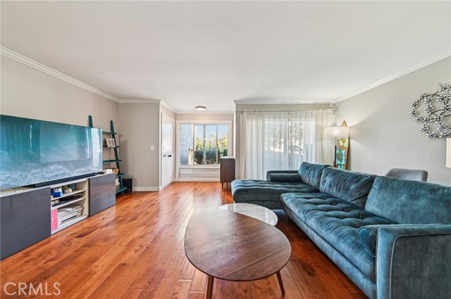 641 Prospect Avenue, Redondo Beach, California 90277, 1 Bedroom Bedrooms, ,1 BathroomBathrooms,Residential,For Sale,Prospect,SB25233128