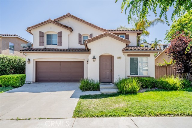 Detail Gallery Image 3 of 51 For 32057 Meadow Wood Ln, Lake Elsinore,  CA 92532 - 3 Beds | 2/1 Baths
