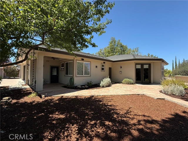 3520 Creston Road, Paso Robles CA: https://media.crmls.org/medias/42810e3a-1d13-4b0c-8057-7a8ec9a24eea.jpg