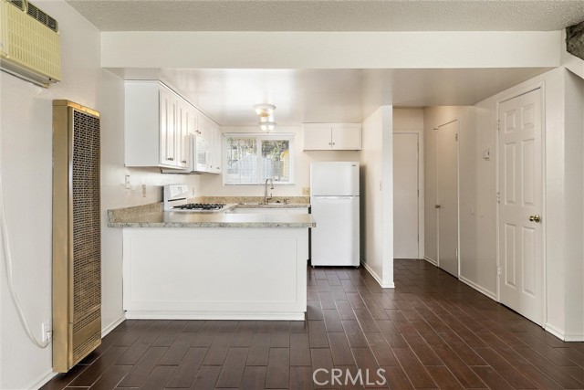 Detail Gallery Image 8 of 42 For 2221 Oak St, Paso Robles,  CA 93446 - – Beds | – Baths