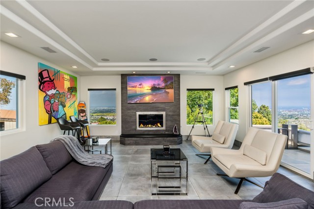 Detail Gallery Image 10 of 75 For 2800 Colt Rd, Rancho Palos Verdes,  CA 90275 - 5 Beds | 4 Baths