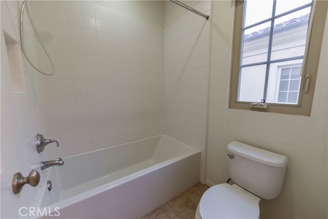 Detail Gallery Image 29 of 43 For 60 Brindisi, Irvine,  CA 92618 - 3 Beds | 2/1 Baths