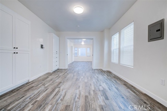 12 1/2 25th Place, Venice CA: https://media.crmls.org/medias/42833bd5-4f7b-474c-81ea-1eab0790b42f.jpg