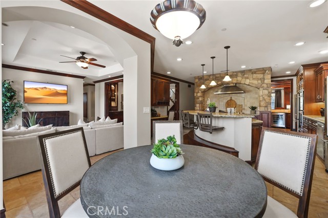3311 Rossmoor Way, Rossmoor CA: https://media.crmls.org/medias/428349c2-de98-4ef7-8a64-ccc22552ee08.jpg