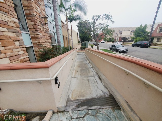 Detail Gallery Image 7 of 41 For 111 N 2nd St St #302,  Alhambra,  CA 91801 - 1 Beds | 2 Baths