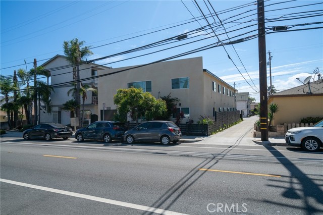 Detail Gallery Image 9 of 12 For 1545 Obispo Ave, Long Beach,  CA 90804 - – Beds | – Baths