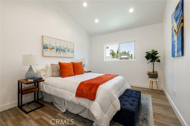 11012 Montgomery Avenue, Granada Hills CA: https://media.crmls.org/medias/42840e3e-e86c-4ae7-bdfd-449f9f22f144.jpg