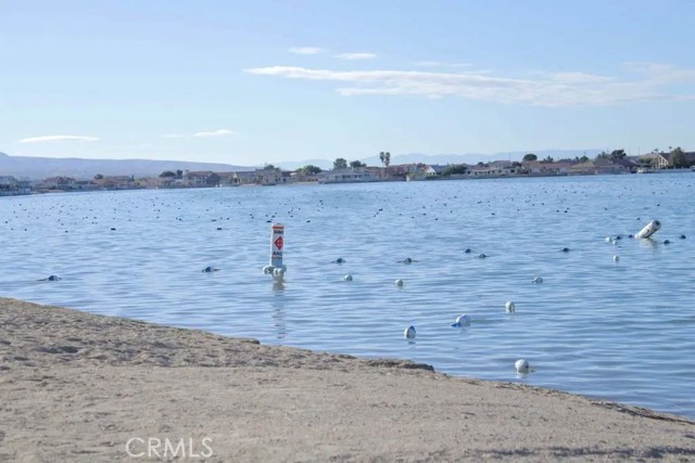 Detail Gallery Image 17 of 19 For 27160 Vista #36,  Helendale,  CA 92342 - 2 Beds | 2 Baths