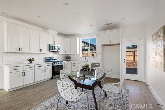 Detail Gallery Image 11 of 40 For 471 Crestwood Dr, Paradise,  CA 95969 - 2 Beds | 1/1 Baths