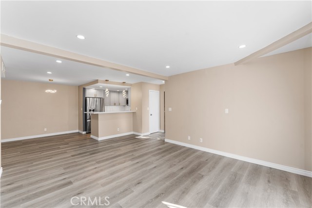 Detail Gallery Image 21 of 48 For 15511 Sherman Way #1,  Van Nuys,  CA 91406 - 2 Beds | 2 Baths