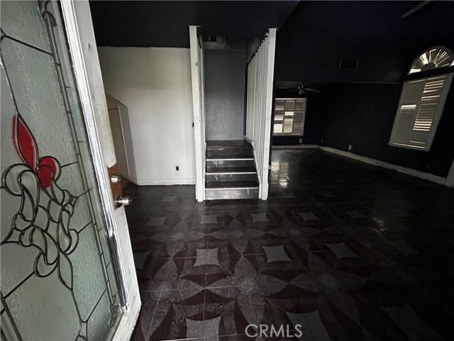 Detail Gallery Image 3 of 27 For 1308 Saint Francis, Los Banos,  CA 93635 - 3 Beds | 2/1 Baths