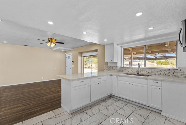 Detail Gallery Image 14 of 27 For 8405 Buckthorn, Hesperia,  CA 92345 - 3 Beds | 2 Baths