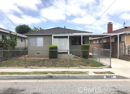 4587 W 142nd Street Hawthorne, California Welcome home to this remodeled 3 bedroom, 2 bath single-family house! The home has laminate and tile flooring and a second living room. The kitchen comes equipped with a refrigerator, stove/oven unit, and dishwasher. There is a large backyard and a long driveway leading up to an oversized one-car garage, with extra space for storage, and laundry hook-ups inside. Gardener included! Located within a mile of the 405 freeway, Oceangate Commerce Center, Jim Thorpe Park, and many schools. Schedule a showing today.