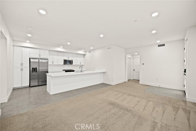 16321 Dawn Way, Tustin CA: https://media.crmls.org/medias/4286c8a2-7100-4d3a-a953-3895e99ebdba.jpg