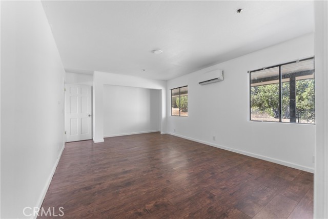 29405 123rd E Street, Pearblossom CA: https://media.crmls.org/medias/4287837d-b397-4a4d-8574-985029b68b02.jpg