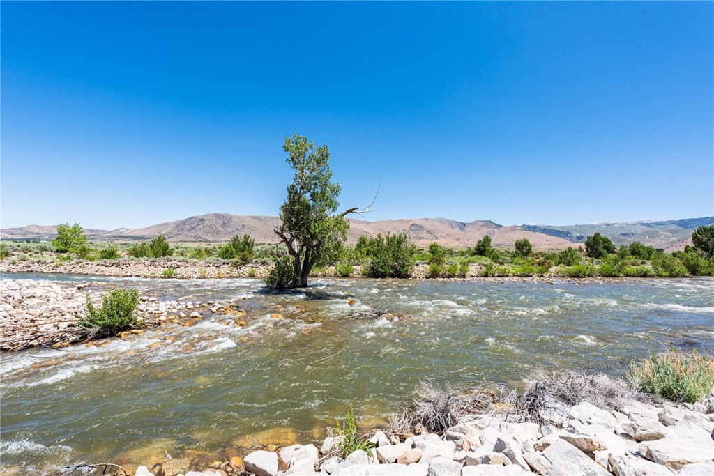 https://media.crmls.org/medias/4287b993-5792-4c0d-adb5-78cb0cc34ebd.jpg?preset=X-Large