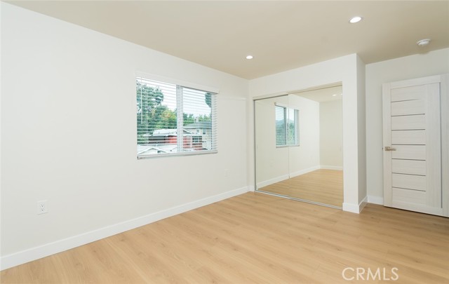 Detail Gallery Image 10 of 15 For 4627 La Crescenta Ave, La Crescenta,  CA 91214 - 1 Beds | 1 Baths