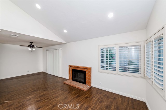 Detail Gallery Image 11 of 40 For 1690 Toyon Pl, Corona,  CA 92882 - 3 Beds | 2 Baths