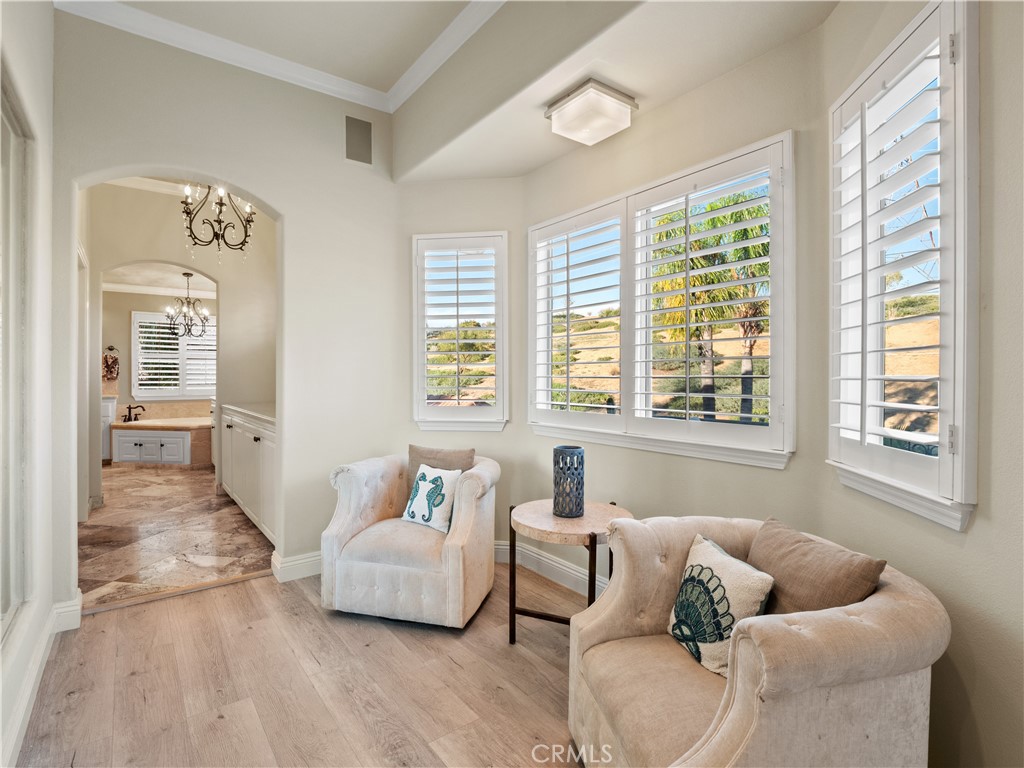 MLS #SR25253604 image #24